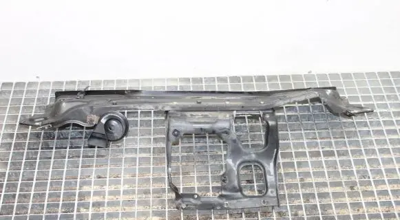 Mercedes-Benz CLS C219 Radiator support slam panel