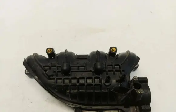 Mitsubishi Eclipse Cross Intake manifold 8Y08