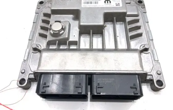 Jeep Compass Engine control unit/module ECU 68350434AD