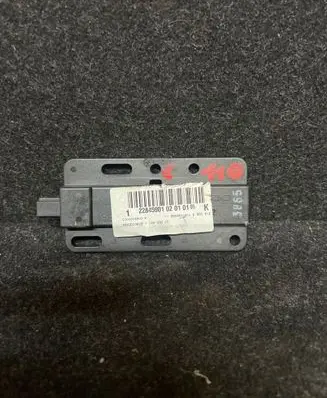BMW 3 E90 E91 Keyless (KESSY) go control unit/module 22845901 E000004900X
