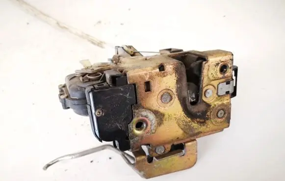 Audi A6 S6 C5 4B Front door lock