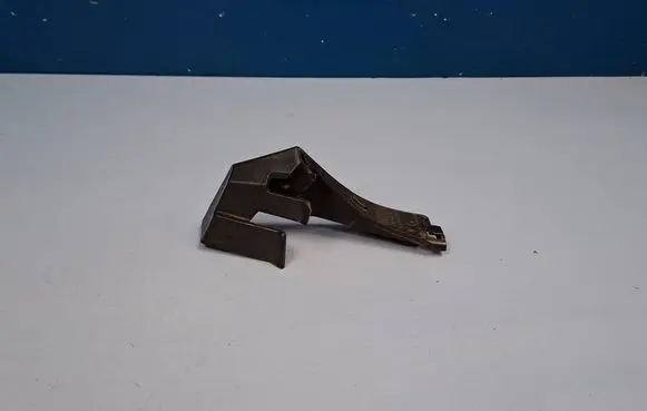 Porsche Panamera (971) Front bumper mounting bracket 971807854