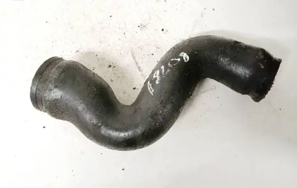 Ford Mondeo Mk III Intercooler hose/pipe 1s7q6k770dc 1s7q-6k770-dc