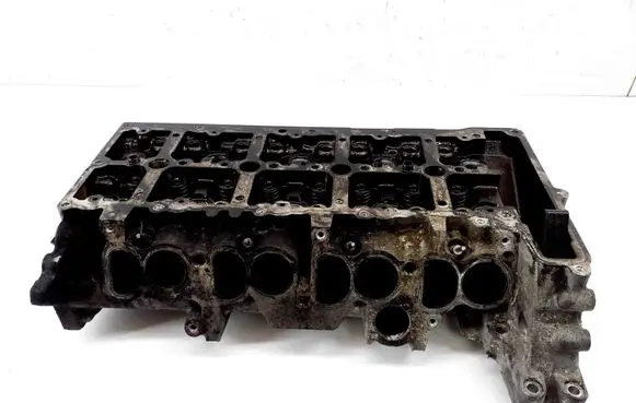 BMW 3 E92 E93 Engine head 779767806