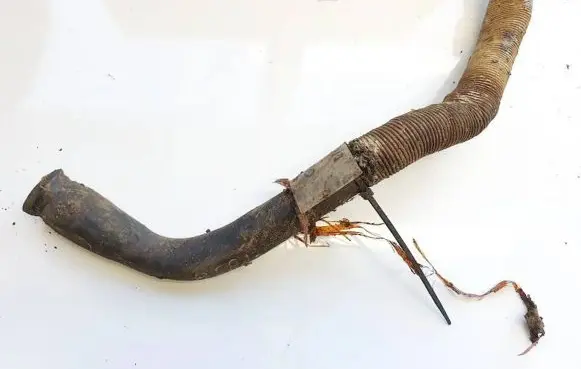Opel Zafira A Engine coolant pipe/hose