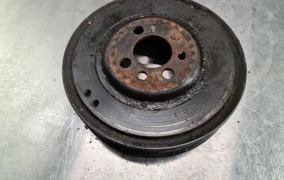 Audi A3 S3 8L Crankshaft pulley 06A105243E