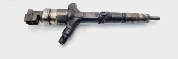 Toyota Corolla E120 E130 Fuel injector 2367027020 05E05471