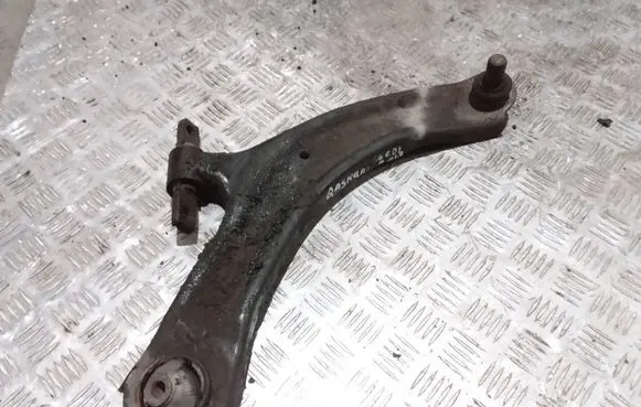 Nissan Qashqai+2 Front lower control arm/wishbone