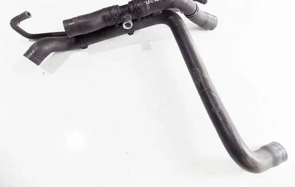 Skoda Octavia Mk2 (1Z) Engine coolant pipe/hose