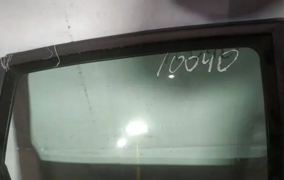 Seat Altea Rear door window glass AS2