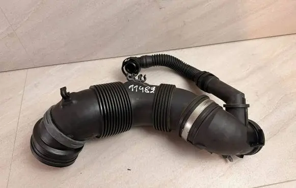 Volkswagen Touran III Air intake hose/pipe 5QA129654E 5Q0129635