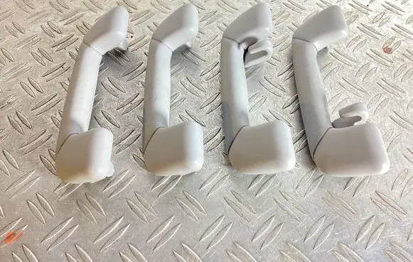 Lexus RX 450H A set of handles for the ceiling 