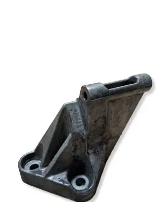 Nissan X-Trail T30 Generator/alternator bracket 