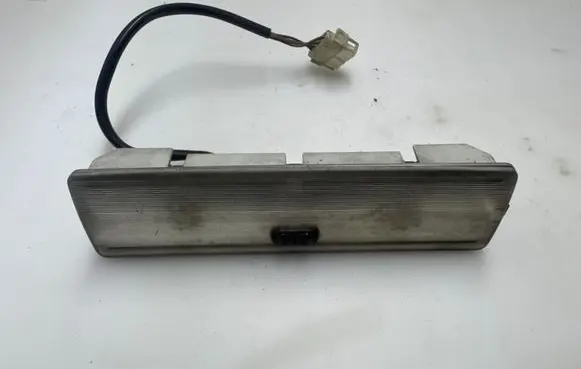 BMW 5 E34 Front seat light 1374112 90189112 71451