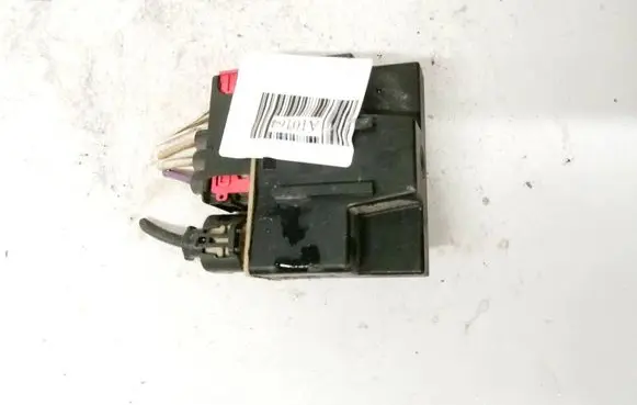 Citroen Berlingo Coolant fan relay 018010951 9652021180