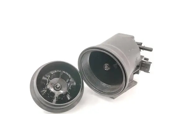 Opel Insignia A Fuel filter housing 13244294