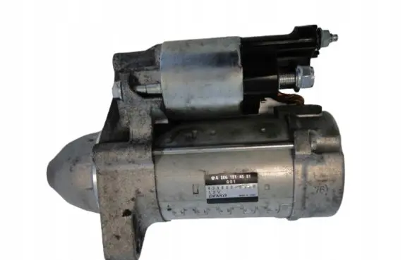 Mercedes-Benz Vito Viano W639 Starter motor A0061514501