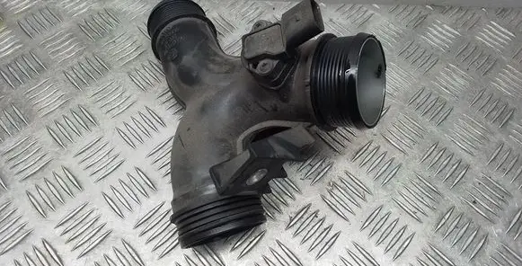 Audi Q7 4L Intercooler hose/pipe 4L0145795