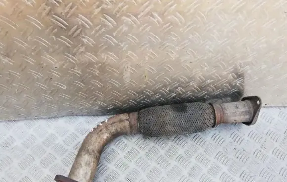 Jaguar X-Type Muffler pipe connector clamp 2s715g203b