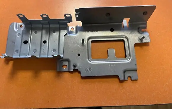 Land Rover Discovery Sport Other trunk/boot trim element 17214C445AD