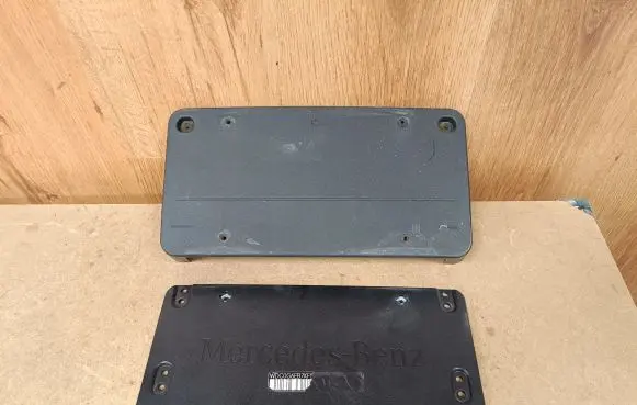 Mercedes-Benz GLC X253 C253 Number Plate Surrounds Holder Frame A2538850181 A0008101711