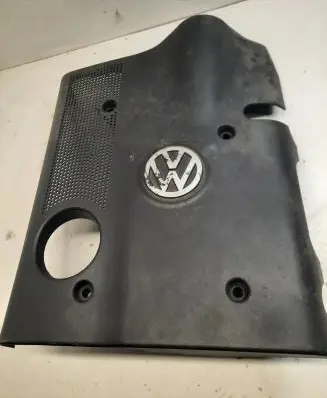 Volkswagen PASSAT B5 Engine cover (trim) 06B103935C