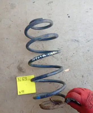 Toyota Yaris Front coil spring