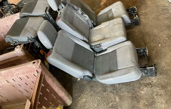 Land Rover Discovery 3 - LR3 Seat set 