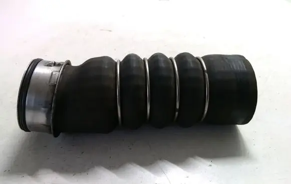 Volkswagen Caddy Intercooler hose/pipe