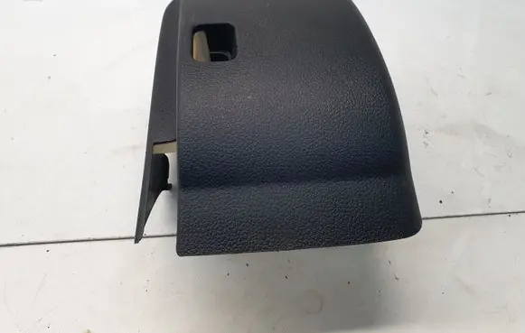 Steering wheel column trim