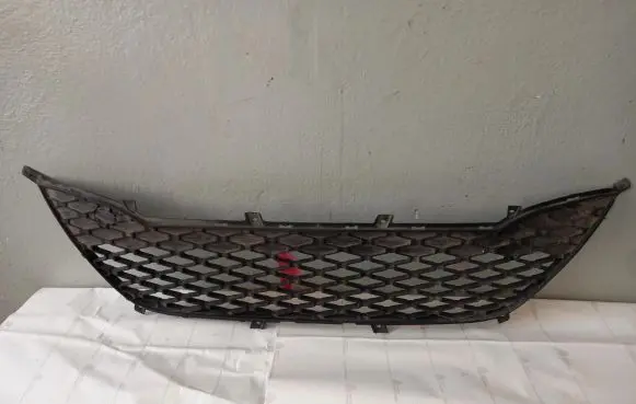 Hyundai i10 Front bumper lower grill 86522-0X200