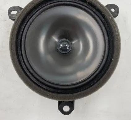 Toyota Sienna XL40 IV Rear door speaker 8616002B40