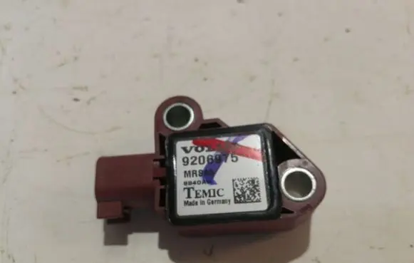 Volvo V50 Airbag deployment crash/impact sensor 9206975