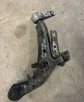 Nissan Primera Front lower control arm/wishbone
