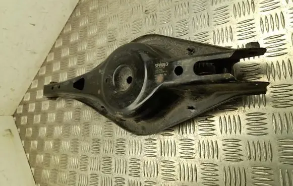 Rear upper control arm/wishbone