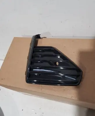 Volvo V60 Front grill 32227026