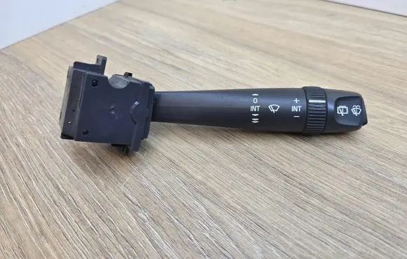 Volvo V70 Wiper control stalk