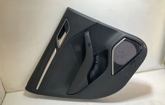 Audi A3 S3 8V Rear door card panel trim 8V4863981B AU019532 1111312