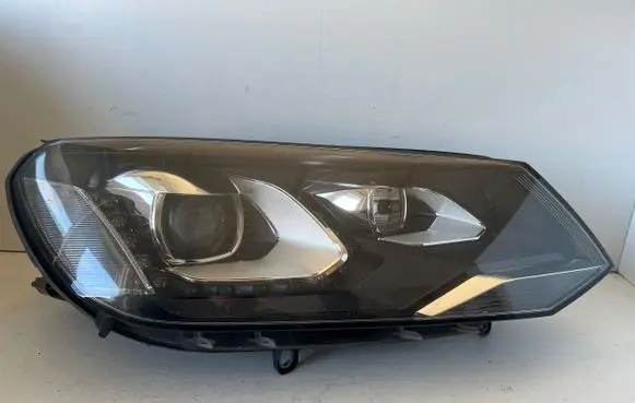 Volkswagen Touareg II Headlight/headlamp 7P2941752