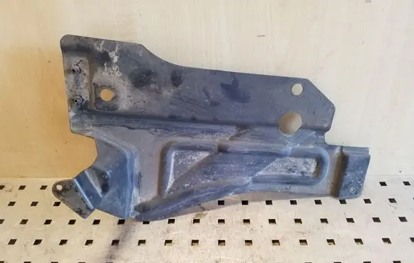 BMW X1 E84 Other under body part 51752991165