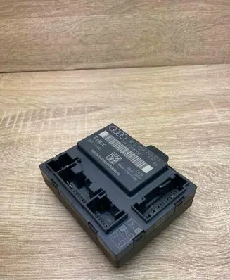 Audi A6 S6 C6 4F Door control unit/module 4F0959792B