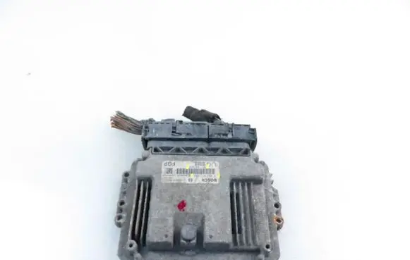 Opel Astra H Engine control unit/module 0281011668 55189925