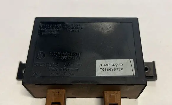 Volkswagen Transporter - Caravelle T4 Immobilizer control unit/module 1H0953257BB