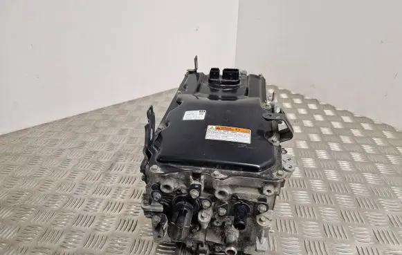 Toyota RAV 4 (XA50) Voltage converter inverter G92A042060 2321001904
