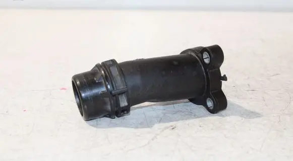 BMW 2 F46 Engine coolant pipe/hose 8511205