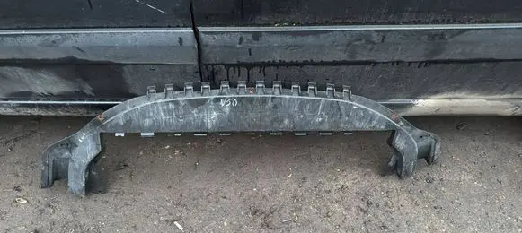 Volvo C70 Front bumper skid plate/under tray 30763681