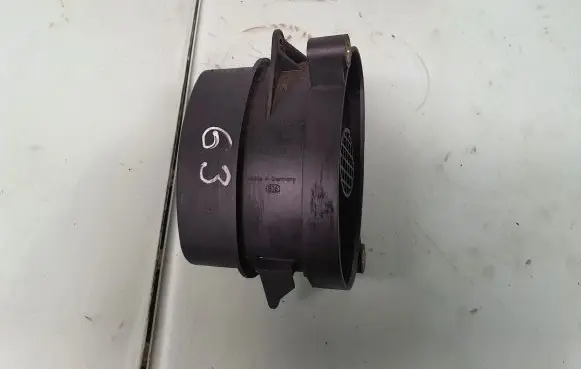 BMW X5 E53 Mass air flow meter 7788744 13627788744