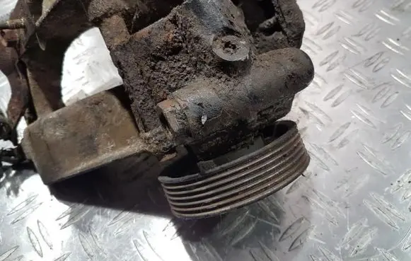 Power steering pump