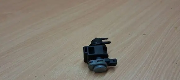 Renault Espace IV Turbo solenoid valve 8200575400