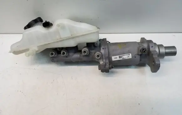 Chevrolet Volt I Master brake cylinder 32073319